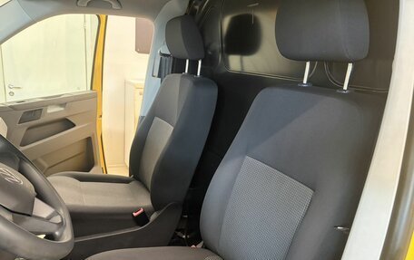 Volkswagen Transporter T6 рестайлинг, 2021 год, 3 699 000 рублей, 7 фотография