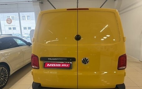 Volkswagen Transporter T6 рестайлинг, 2021 год, 3 699 000 рублей, 2 фотография
