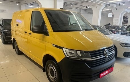 Volkswagen Transporter T6 рестайлинг, 2021 год, 3 699 000 рублей, 23 фотография