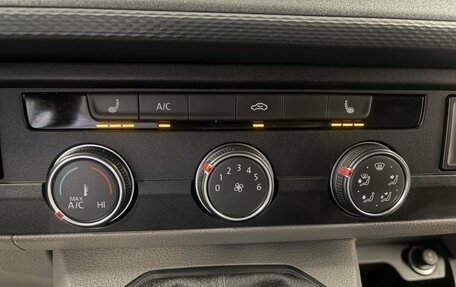 Volkswagen Transporter T6 рестайлинг, 2021 год, 3 699 000 рублей, 33 фотография