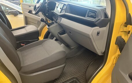 Volkswagen Transporter T6 рестайлинг, 2021 год, 3 699 000 рублей, 28 фотография
