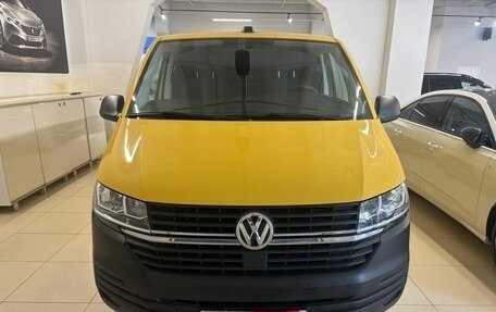 Volkswagen Transporter T6 рестайлинг, 2021 год, 3 699 000 рублей, 22 фотография