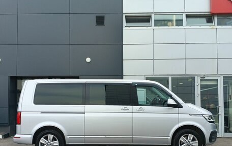 Volkswagen Multivan T6 рестайлинг, 2020 год, 5 999 000 рублей, 4 фотография