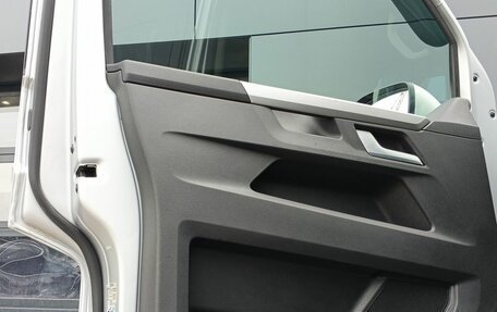 Volkswagen Multivan T6 рестайлинг, 2020 год, 5 999 000 рублей, 18 фотография
