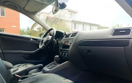 Volkswagen Jetta VI, 2011 год, 750 000 рублей, 9 фотография