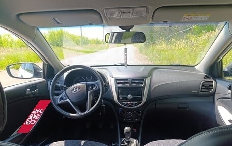 Hyundai Solaris II рестайлинг, 2014 год, 935 000 рублей, 8 фотография
