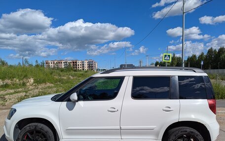 Skoda Yeti I рестайлинг, 2013 год, 905 000 рублей, 2 фотография