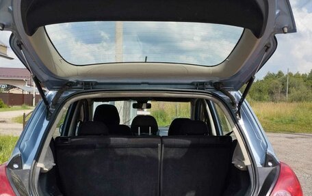 Nissan Tiida, 2010 год, 650 000 рублей, 5 фотография