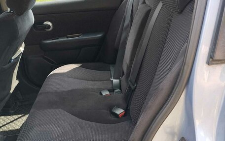 Nissan Tiida, 2010 год, 650 000 рублей, 8 фотография