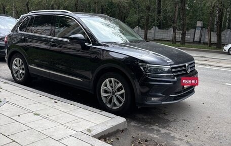 Volkswagen Tiguan II, 2018 год, 3 400 000 рублей, 4 фотография