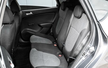 Hyundai Solaris II рестайлинг, 2013 год, 999 000 рублей, 9 фотография