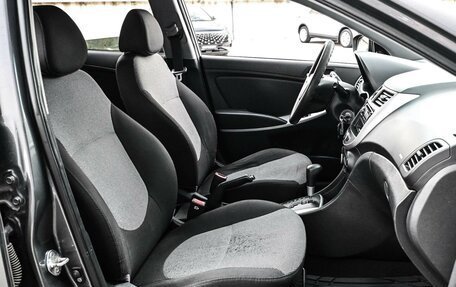 Hyundai Solaris II рестайлинг, 2013 год, 999 000 рублей, 8 фотография