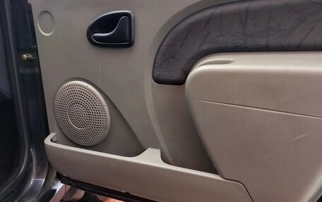 Renault Logan I, 2006 год, 375 000 рублей, 10 фотография