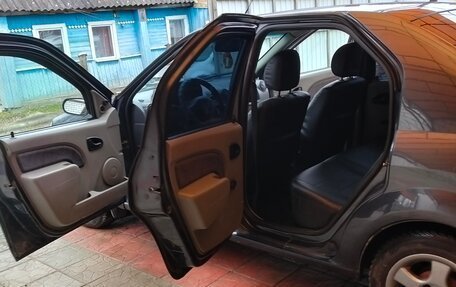 Renault Logan I, 2006 год, 375 000 рублей, 18 фотография