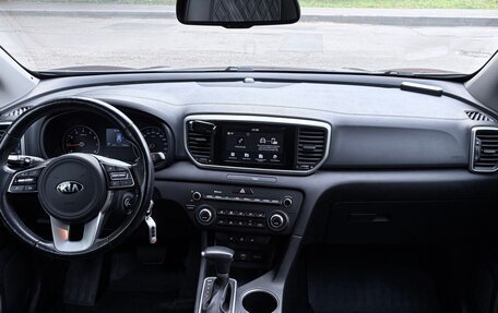 KIA Sportage IV рестайлинг, 2019 год, 2 390 000 рублей, 9 фотография
