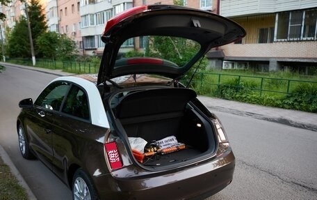 Audi A1, 2011 год, 1 170 000 рублей, 10 фотография