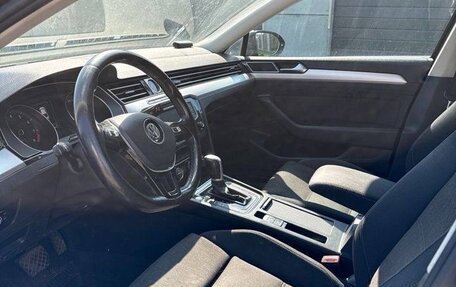 Volkswagen Passat B8 рестайлинг, 2015 год, 1 450 000 рублей, 1 фотография
