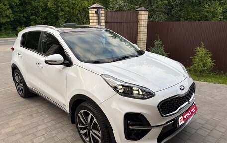 KIA Sportage IV рестайлинг, 2018 год, 2 800 000 рублей, 1 фотография