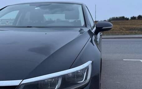 Volkswagen Passat B8 рестайлинг, 2015 год, 1 450 000 рублей, 13 фотография