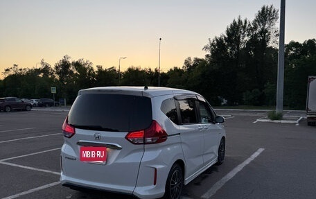 Honda Freed II, 2016 год, 1 725 000 рублей, 21 фотография
