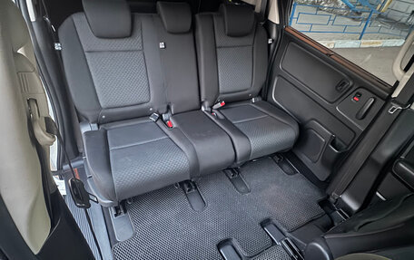 Honda Freed II, 2016 год, 1 725 000 рублей, 29 фотография
