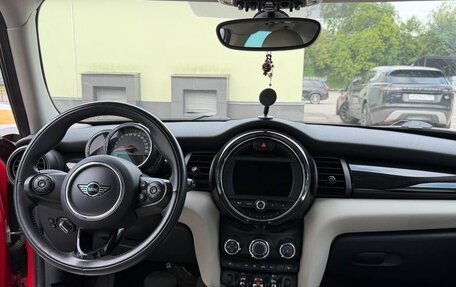 MINI Hatch, 2018 год, 2 800 000 рублей, 6 фотография