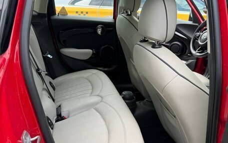 MINI Hatch, 2018 год, 2 800 000 рублей, 11 фотография