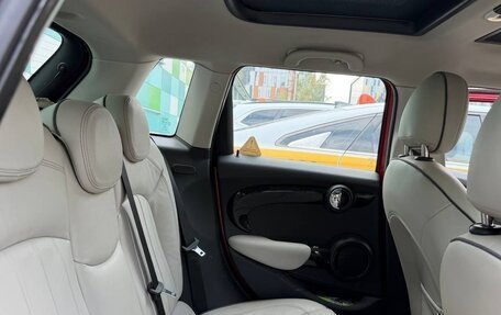 MINI Hatch, 2018 год, 2 800 000 рублей, 12 фотография