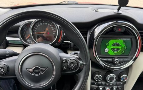 MINI Hatch, 2018 год, 2 800 000 рублей, 9 фотография