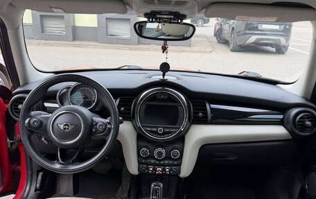 MINI Hatch, 2018 год, 2 800 000 рублей, 8 фотография