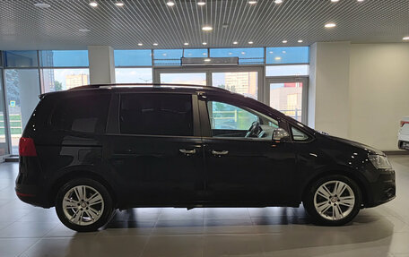 SEAT Alhambra II рестайлинг, 2013 год, 1 470 000 рублей, 5 фотография