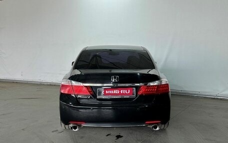 Honda Accord IX рестайлинг, 2013 год, 1 650 000 рублей, 5 фотография