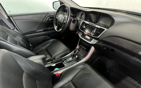 Honda Accord IX рестайлинг, 2013 год, 1 650 000 рублей, 11 фотография