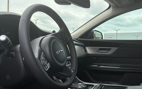 Jaguar XF II, 2016 год, 2 490 000 рублей, 12 фотография