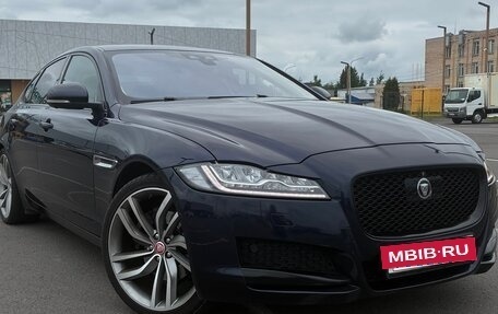 Jaguar XF II, 2016 год, 2 490 000 рублей, 5 фотография