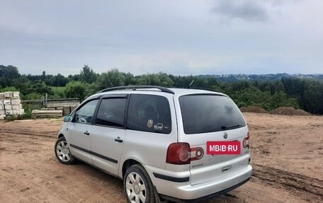 Volkswagen Sharan I рестайлинг, 2003 год, 550 000 рублей, 4 фотография