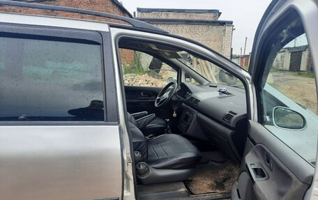 Volkswagen Sharan I рестайлинг, 2003 год, 550 000 рублей, 9 фотография