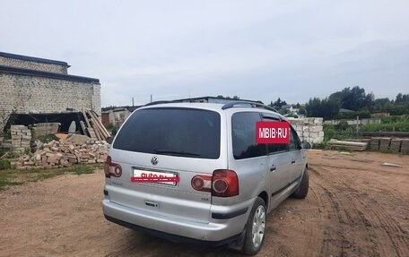 Volkswagen Sharan I рестайлинг, 2003 год, 550 000 рублей, 2 фотография