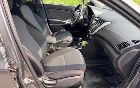 Hyundai Solaris II рестайлинг, 2011 год, 550 000 рублей, 3 фотография