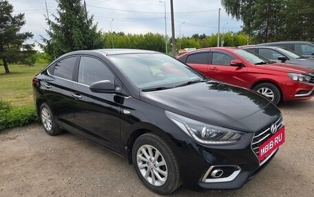Hyundai Solaris II рестайлинг, 2017 год, 1 150 000 рублей, 3 фотография