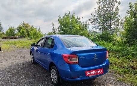 Renault Logan II, 2018 год, 860 000 рублей, 4 фотография