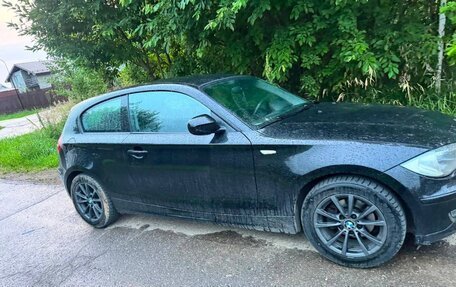 BMW 1 серия, 2011 год, 890 000 рублей, 5 фотография