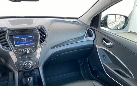 Hyundai Santa Fe III рестайлинг, 2013 год, 2 198 000 рублей, 16 фотография