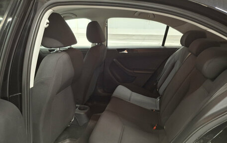 Volkswagen Jetta VI, 2015 год, 977 000 рублей, 15 фотография