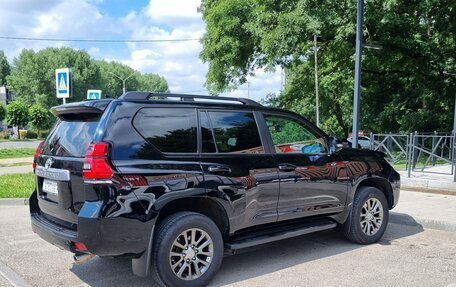 Toyota Land Cruiser Prado 150 рестайлинг 2, 2020 год, 4 777 777 рублей, 3 фотография