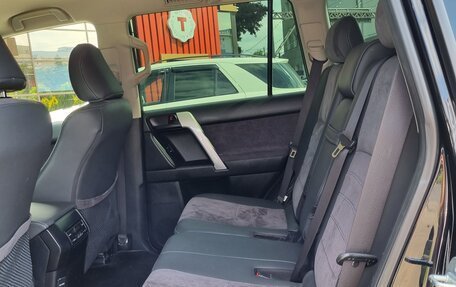 Toyota Land Cruiser Prado 150 рестайлинг 2, 2020 год, 4 777 777 рублей, 6 фотография