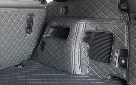 Toyota Land Cruiser Prado 150 рестайлинг 2, 2020 год, 4 777 777 рублей, 8 фотография