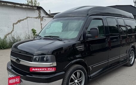 Chevrolet Express II, 2004 год, 1 550 000 рублей, 2 фотография