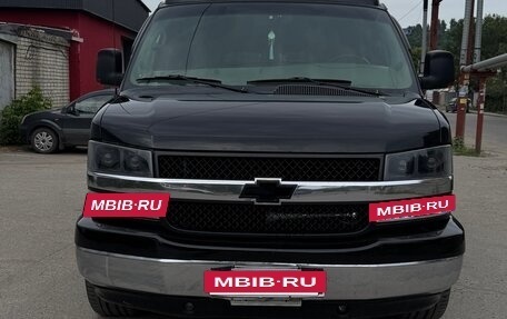 Chevrolet Express II, 2004 год, 1 550 000 рублей, 3 фотография