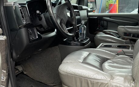 Chevrolet Express II, 2004 год, 1 550 000 рублей, 11 фотография